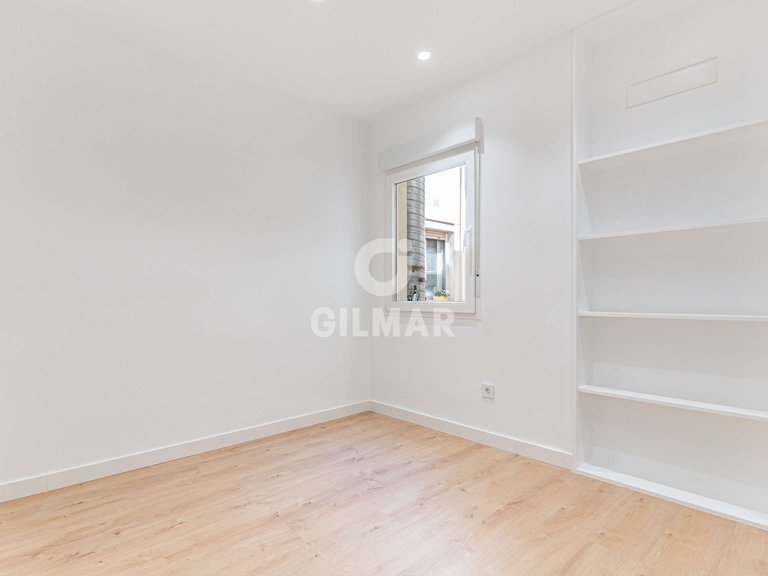 Apartment for Sale in Madrid, Madrid 21