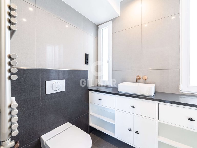 Apartment for Rent in Madrid, Madrid 8
