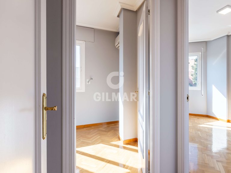 Town House for Rent in Madrid, Madrid 37