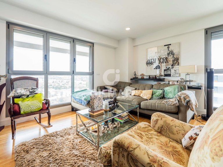 Apartment for Sale in Madrid, Madrid 14