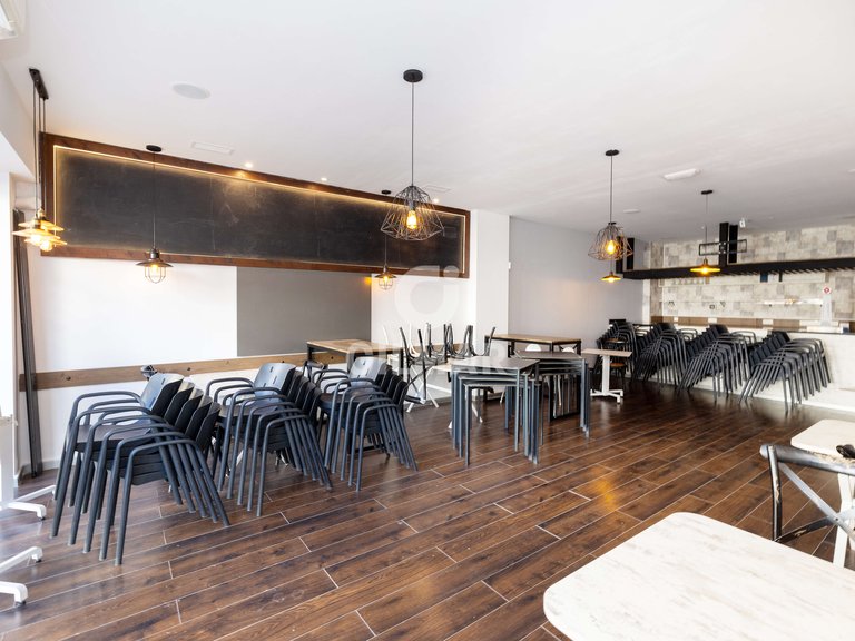 Commercial for Sale in Torremolinos, Malaga 4
