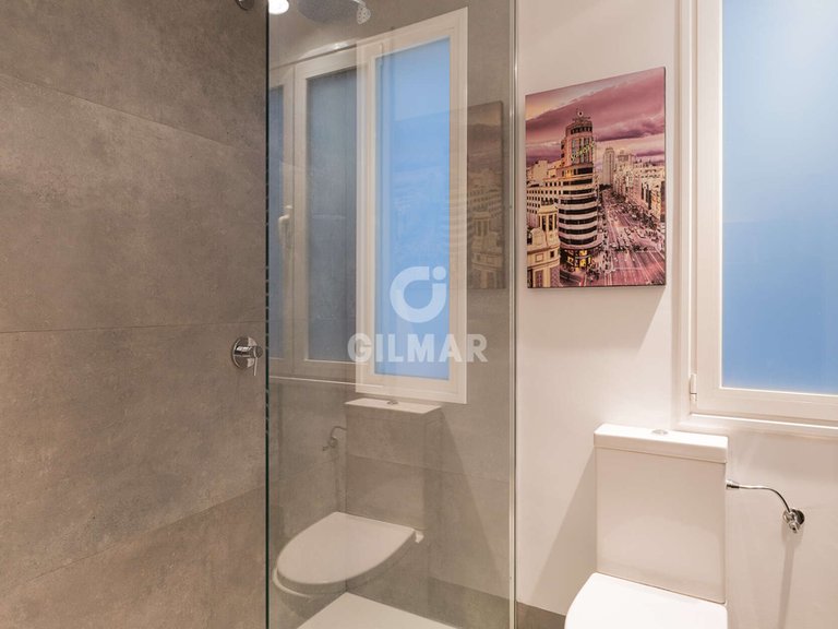 Apartment for Sale in Madrid, Madrid 35