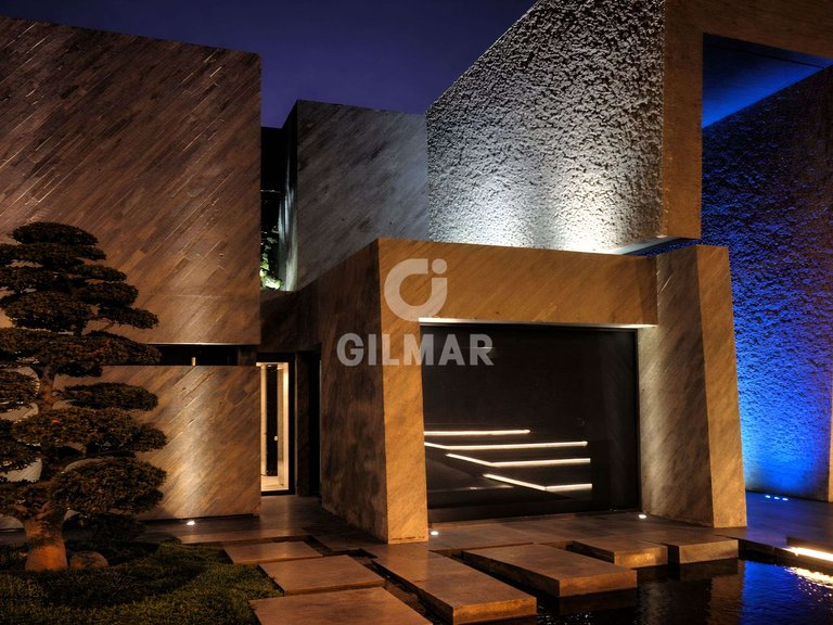 Villa for Sale in Madrid, Madrid 5
