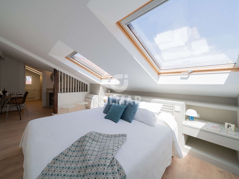 Apartment for Sale in Madrid, Madrid 16