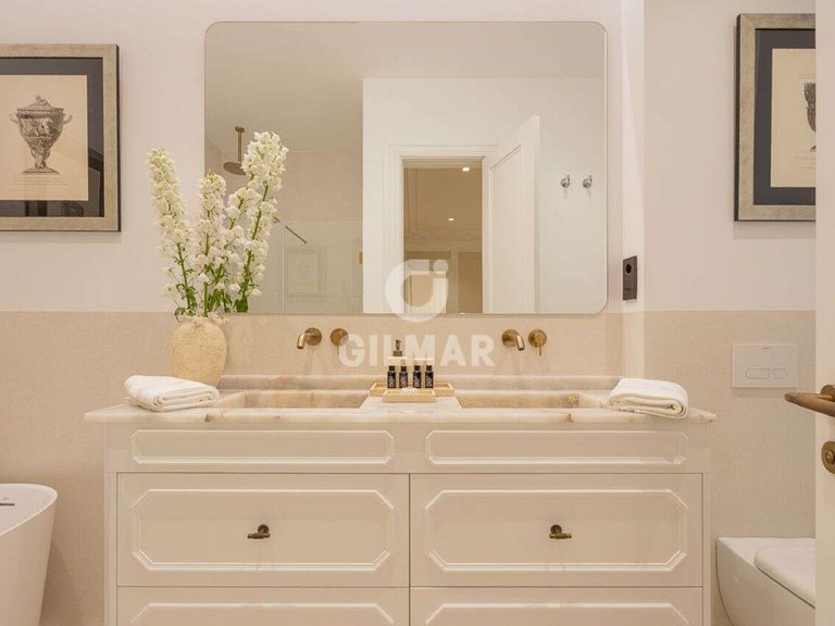 Apartment for Sale in Madrid, Madrid 23