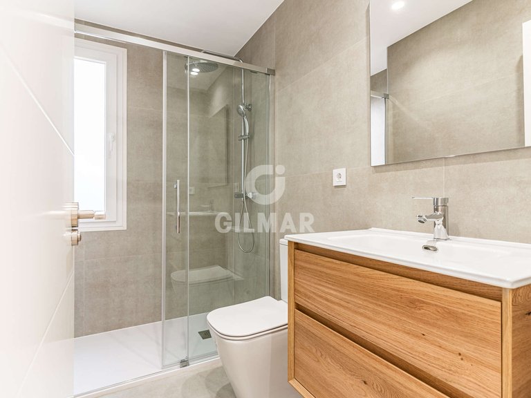 Apartment for Sale in Madrid, Madrid 17