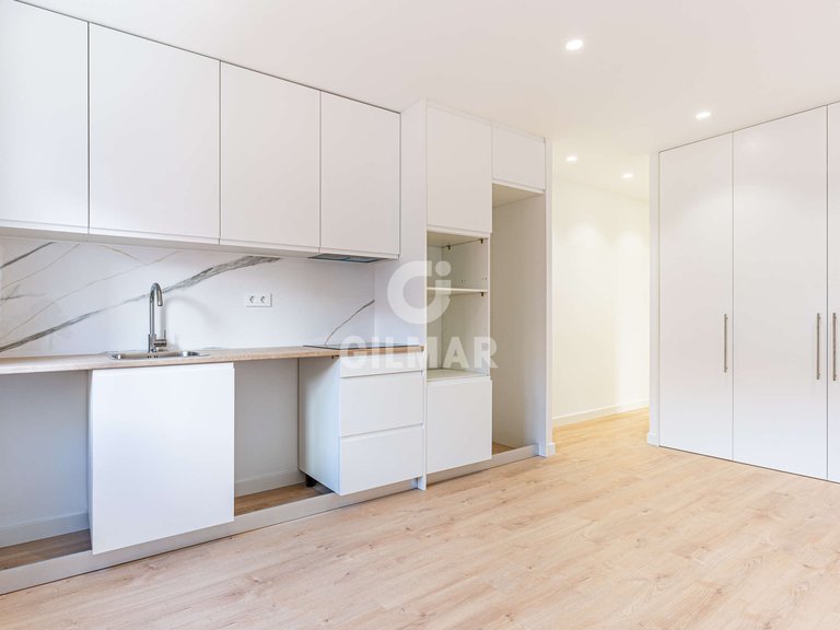 Apartment for Sale in Madrid, Madrid 6