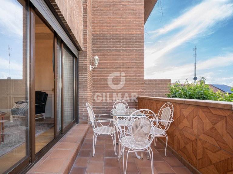 Town House for Sale in Madrid, Madrid 1