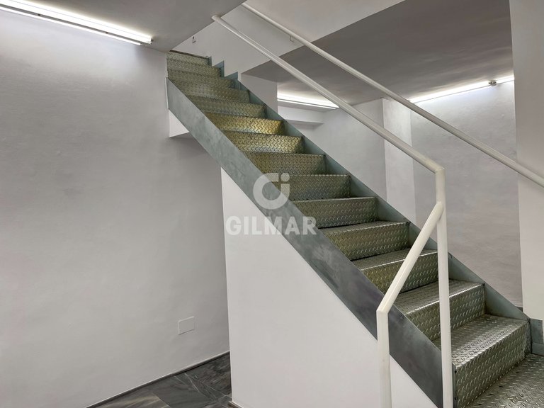 Commercial for Sale in Madrid, Madrid 9