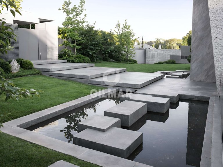 Villa for Sale in Madrid, Madrid 30