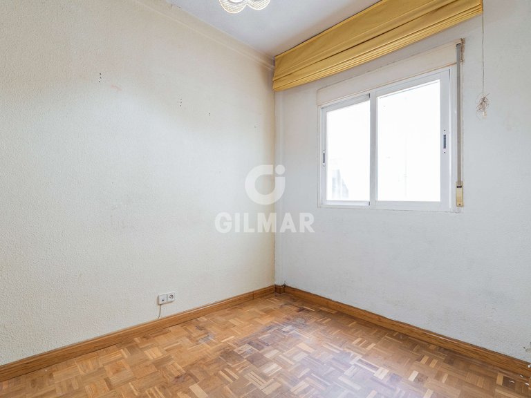 Apartment for Sale in Madrid, Madrid 16