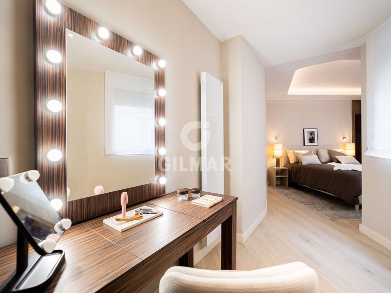 Apartment for Sale in Madrid, Madrid 27