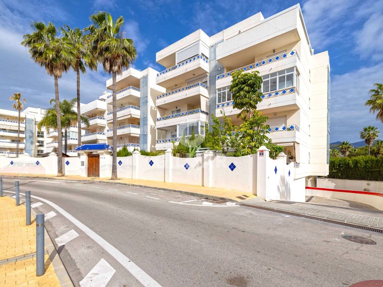 Apartment for Sale in Marbella, Malaga 31