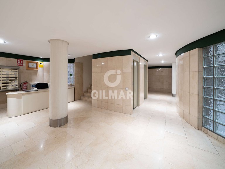 Apartment for Sale in Madrid, Madrid 41