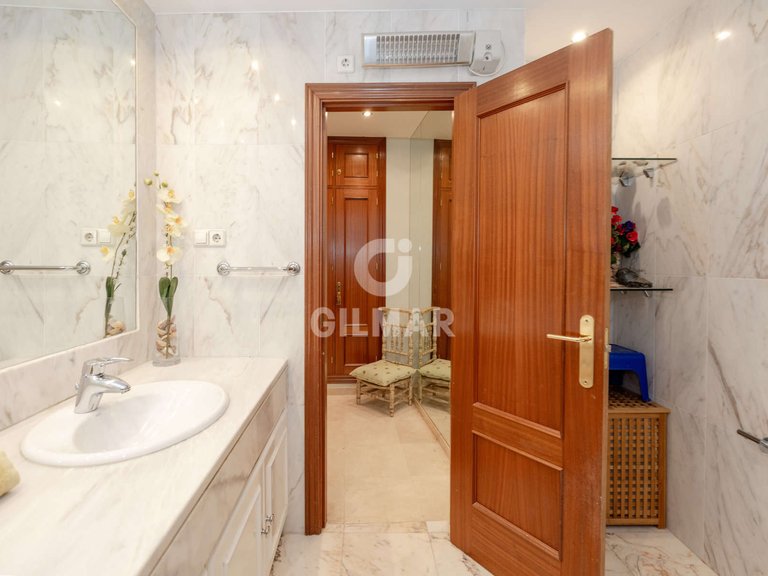 Apartment for Sale in Estepona, Malaga 31