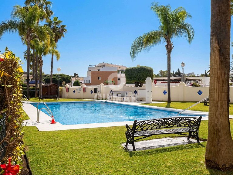 Apartment for Sale in Marbella, Malaga 27