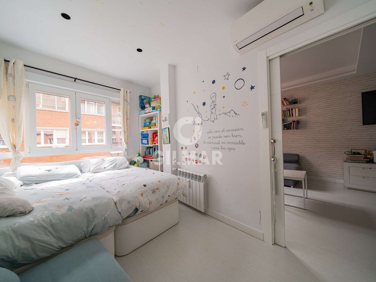 Apartment for Sale in Madrid, Madrid 17