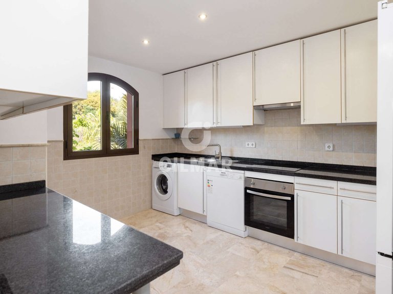 Town House for Sale in MÁlaga, Malaga 12