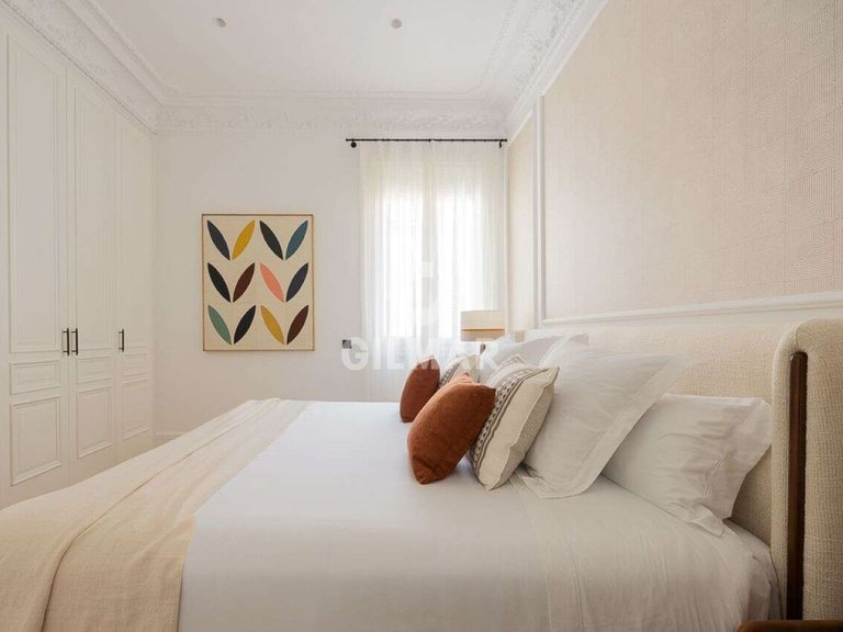Apartment for Sale in Madrid, Madrid 17