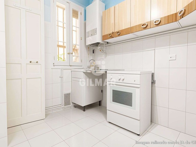 Apartment for Sale in Madrid, Madrid 10