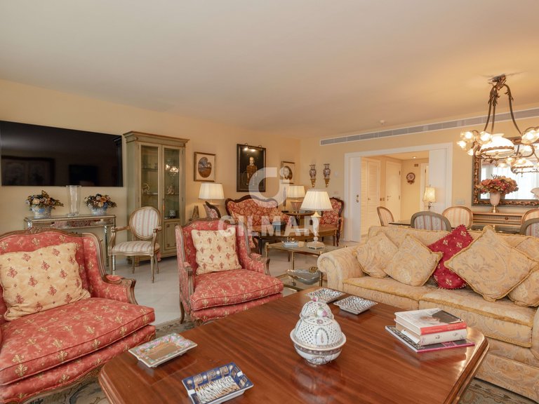 Apartment for Sale in Marbella, Malaga 8