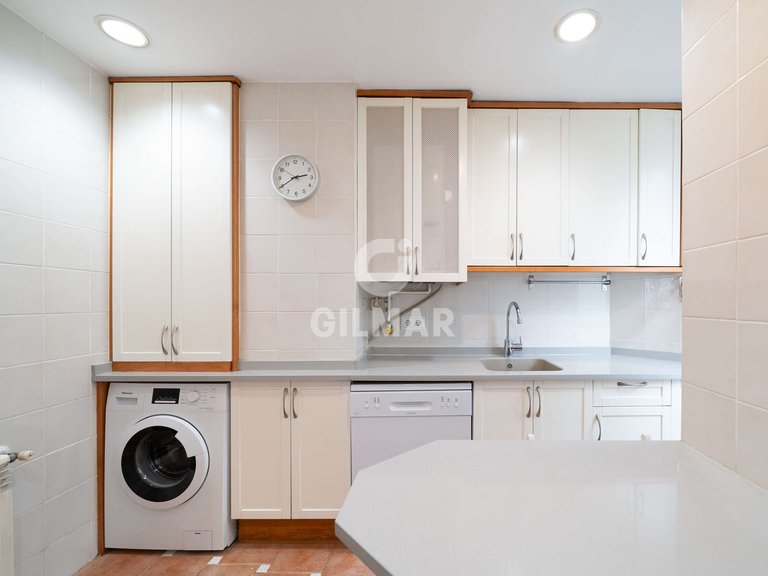 Apartment for Sale in Madrid, Madrid 37