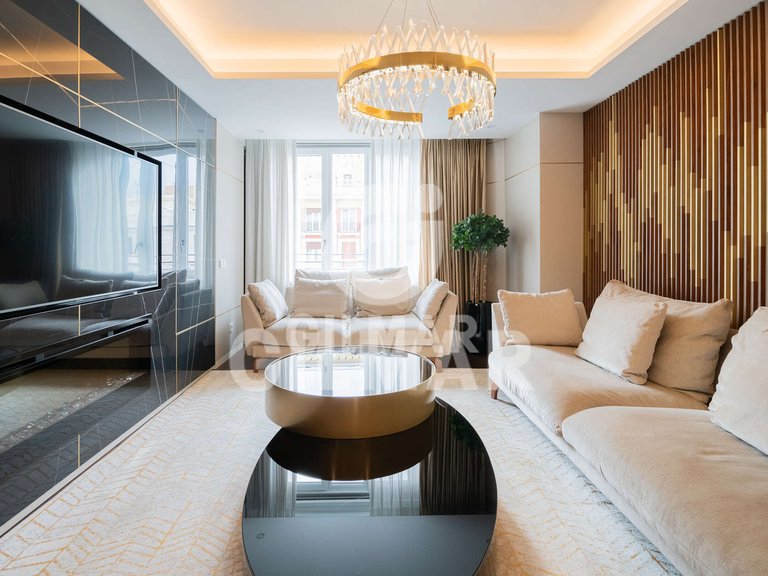 Apartment for Sale in Madrid, Madrid 40