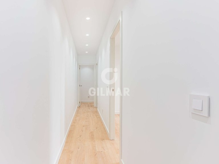 Apartment for Sale in Madrid, Madrid 12