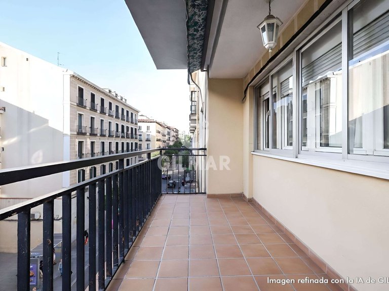 Apartment for Sale in Madrid, Madrid 27