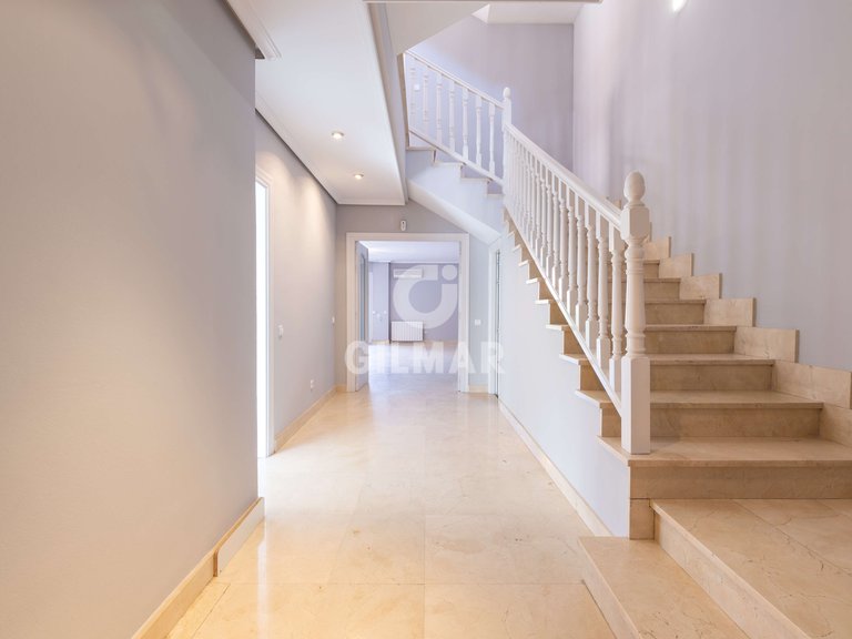 Town House for Rent in Madrid, Madrid 4