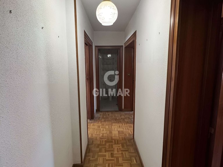 Apartment for Sale in Madrid, Madrid 12