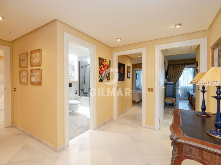 Apartment for Sale in Marbella, Malaga 28