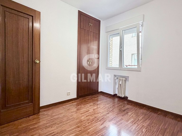 Apartment for Rent in Madrid, Madrid 46