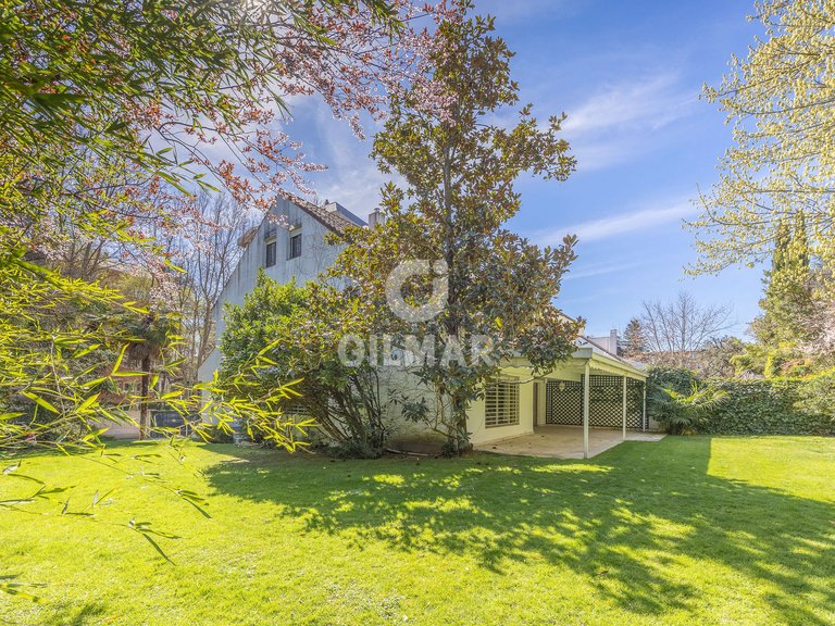 Town House for Sale in Madrid, Madrid 2