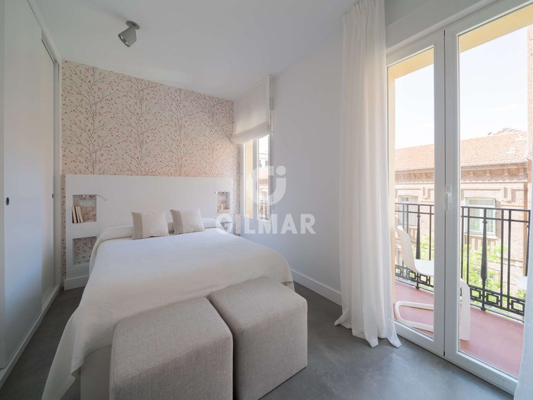 Apartment for Sale in Madrid, Madrid 18
