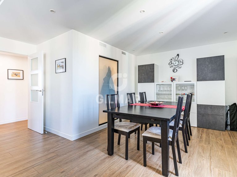 Apartment for Sale in Madrid, Madrid 9