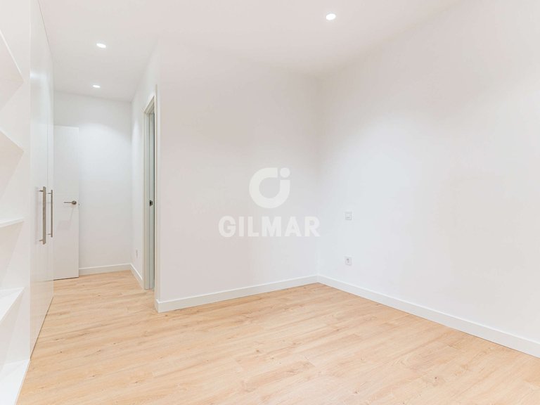 Apartment for Sale in Madrid, Madrid 24