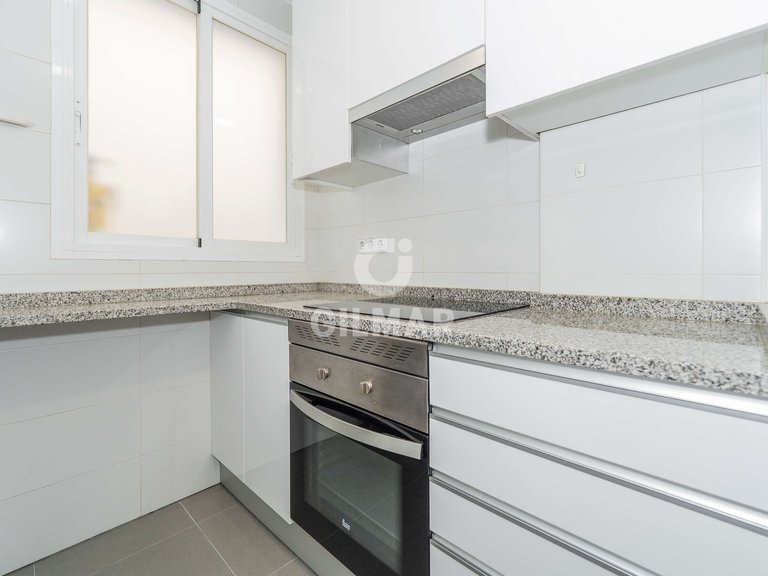Apartment for Sale in Madrid, Madrid 28