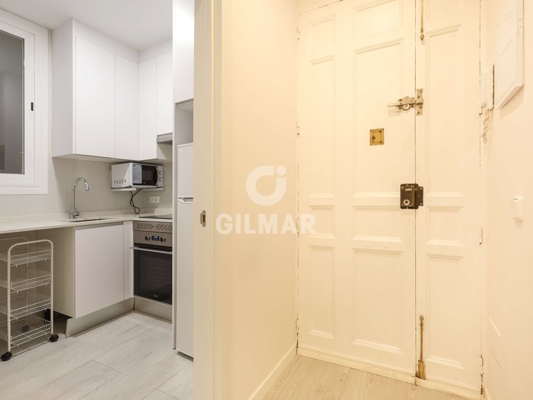 Apartment for Rent in Madrid, Madrid 11