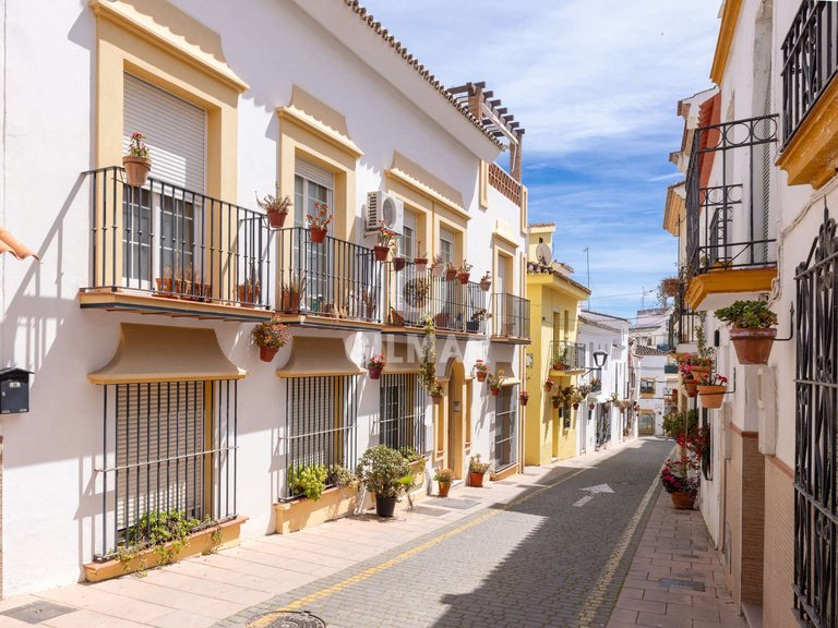 Penthouse for Sale in Estepona, Malaga 1