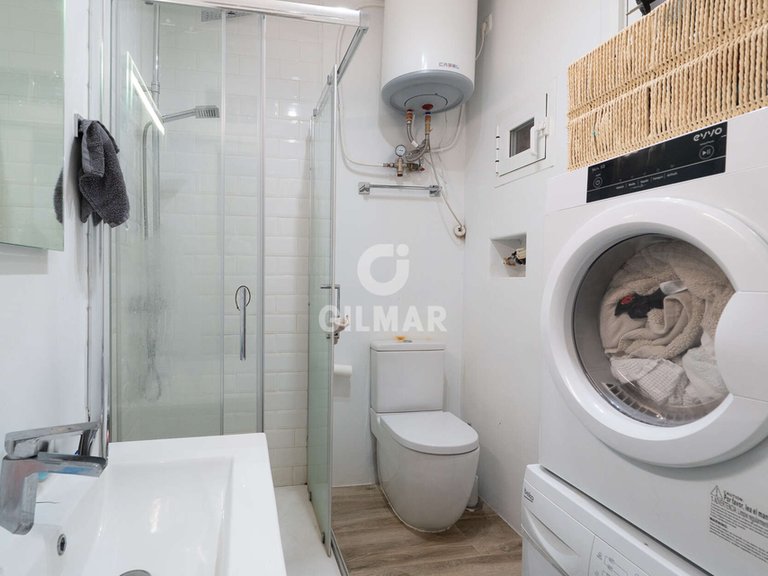Apartment for Sale in Madrid, Madrid 19