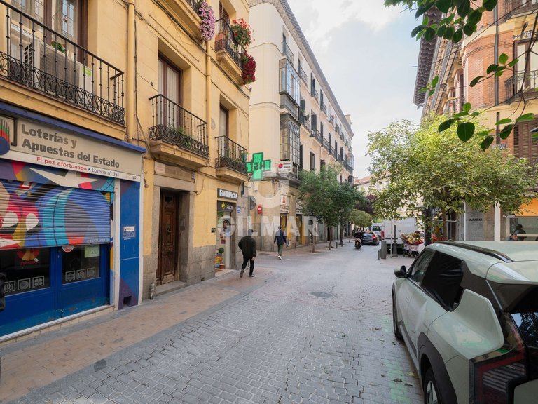 Apartment for Sale in Madrid, Madrid 28