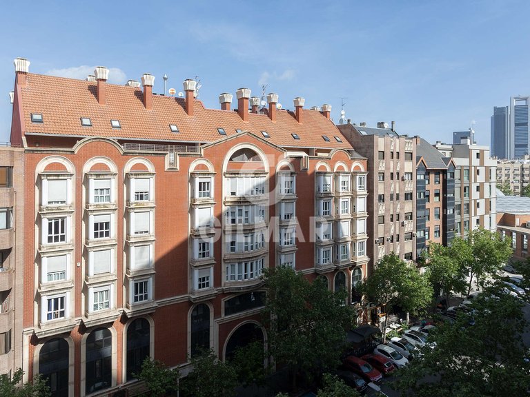 Apartment for Sale in Madrid, Madrid 14