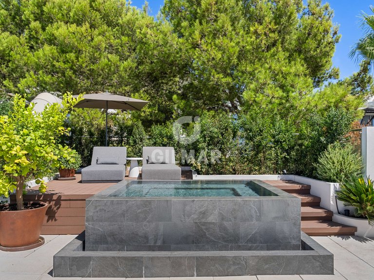 Town House for Sale in Marbella, Malaga 17