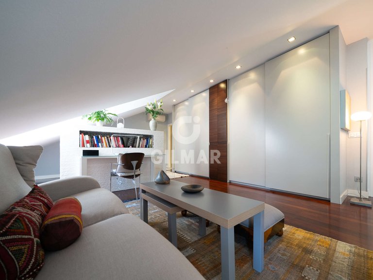 Apartment for Sale in Madrid, Madrid 16