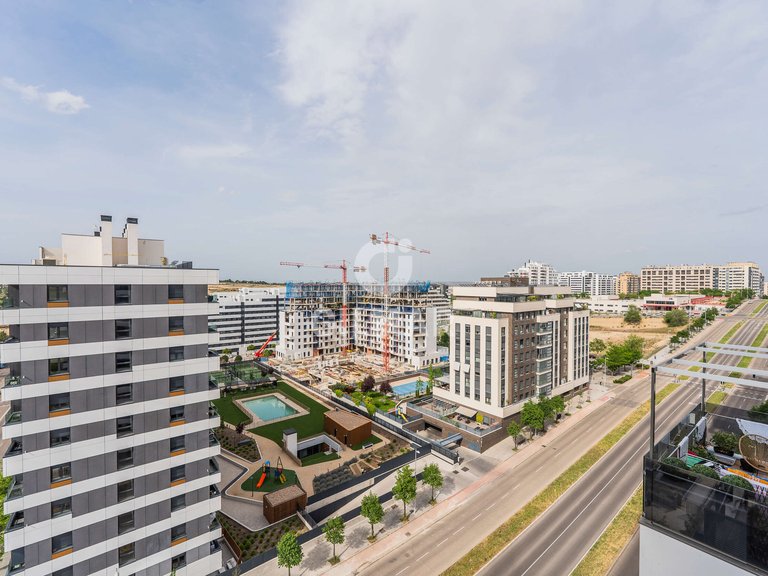 Apartment for Sale in Madrid, Madrid 11