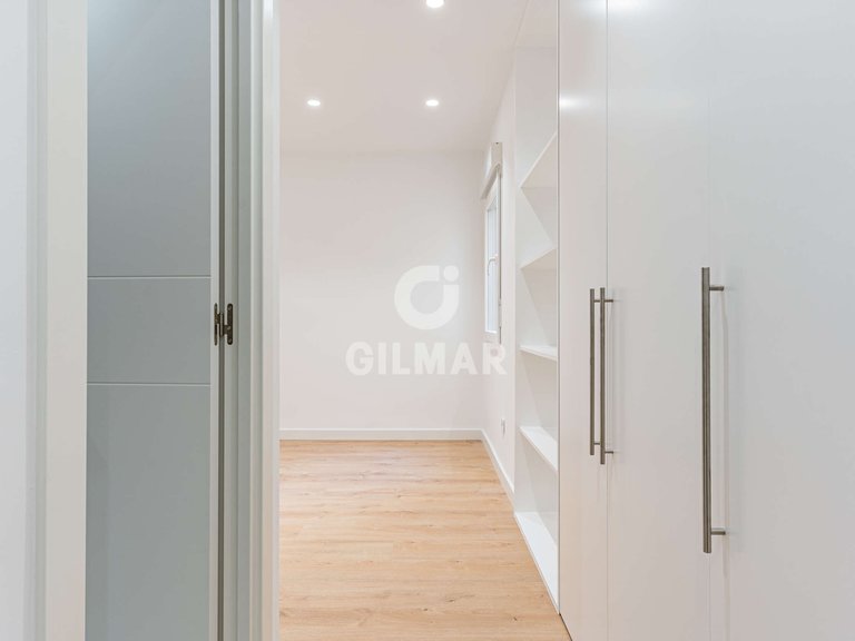 Apartment for Sale in Madrid, Madrid 28