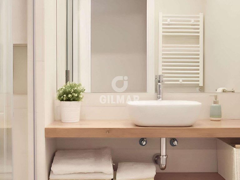 Apartment for Sale in Madrid, Madrid 16