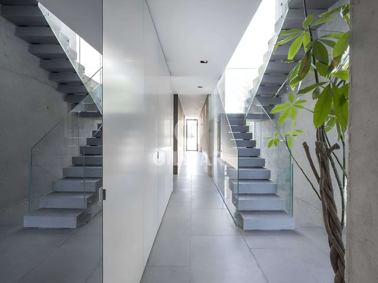 Villa for Sale in Madrid, Madrid 28