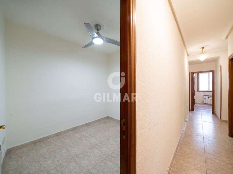 Apartment for Sale in Madrid, Madrid 12